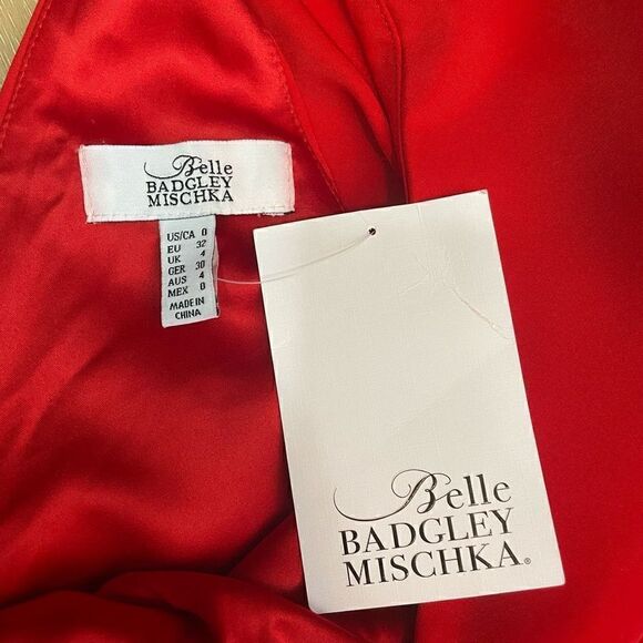 NWT Belle Badgley Mischka Women's Red Weasy Caped Mini Dress Size 0 - Picture 7 of 11